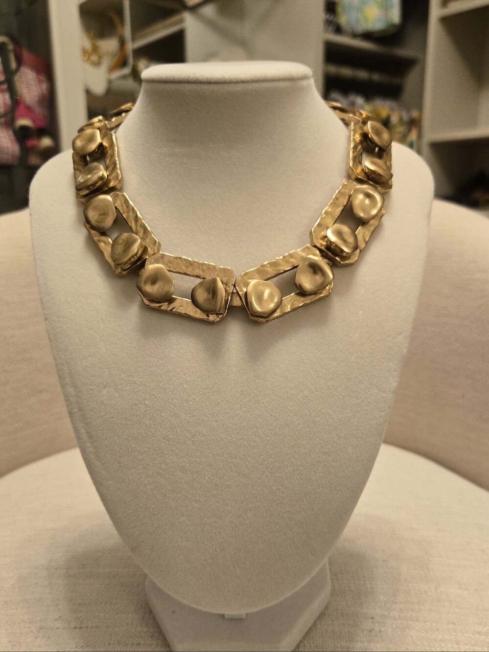 Tory Burch Brutalist Link Necklace